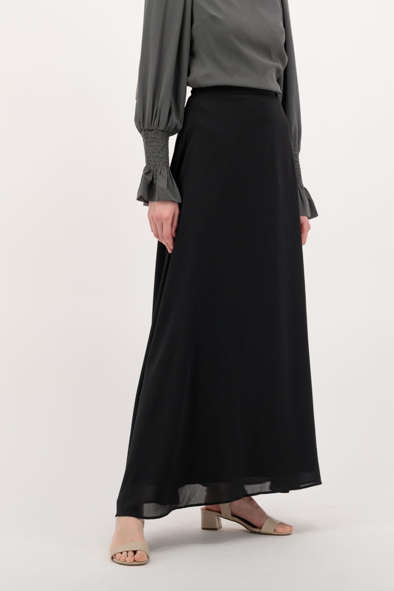 Summer Classic Maxi Chiffon Skirt - Black